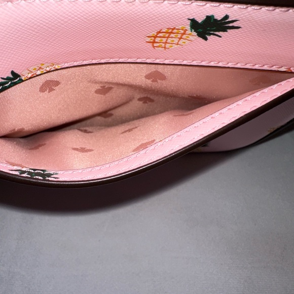Kate Spade - square crossbody purse (pineapple) - Picture 5 of 6
